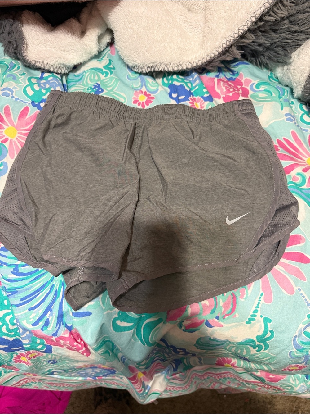 Nike Girls Gray Running Shorts
